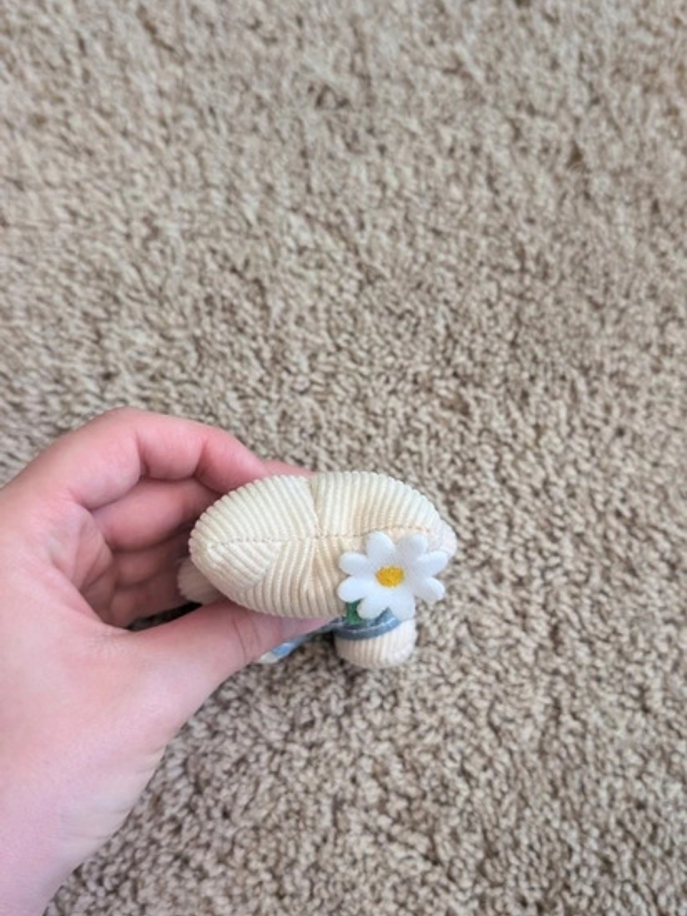 Hello Kitty plush - Picture 4 of 7
